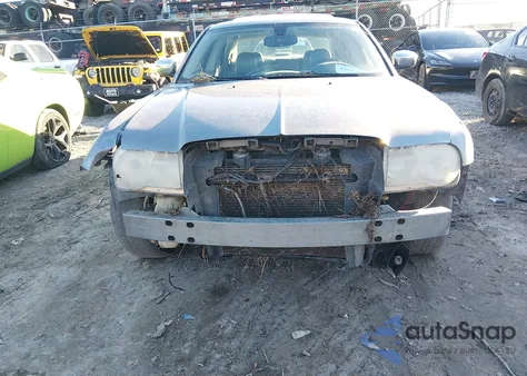 2007 Chrysler 300C from USA, damaged, VIN 2C3KA63H77H754064